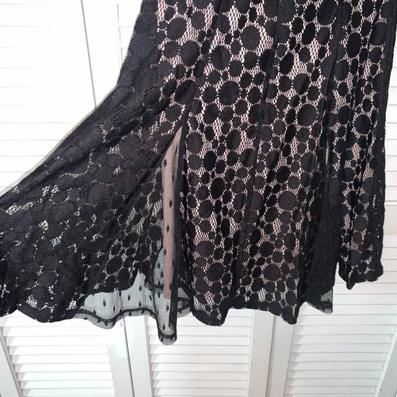 Pink and Black Lace Dress - Picture 3 of 3